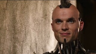 "Alita" 02: Cô gái loli nhặt được ở bãi rác hóa ra lại là một thiên thần chiến đấu!