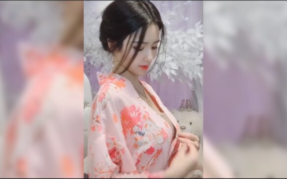 "أين تجد أختًا أفضل من الأخت الكبرى؟"