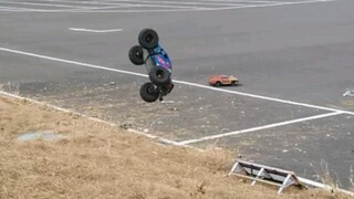 Come to Feipo. It’s a weekend where you can play RC until your car breaks down.
