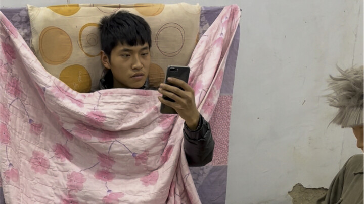 Invention: Anti-Check-In Assistant Chair