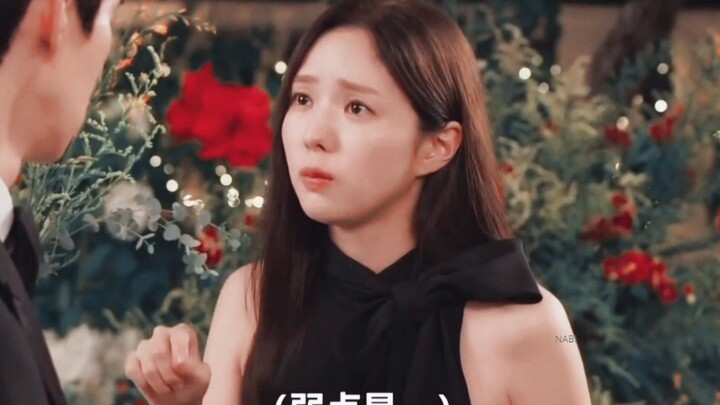 Hai đoạn này của nữ chính thật sự rất đáng chú ý: Hee-joo không muốn mất tự do, không muốn đánh mất 