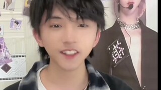 马嘉祺先天圣体，直播漏脚趾，模仿马嘉祺淫荡表情包！