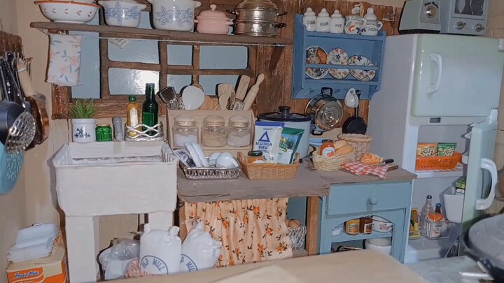 MINIATURE KITCHEN REAL