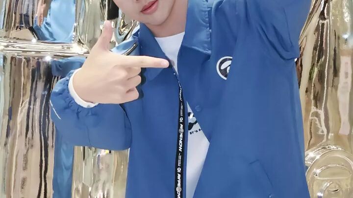 blue ❤️