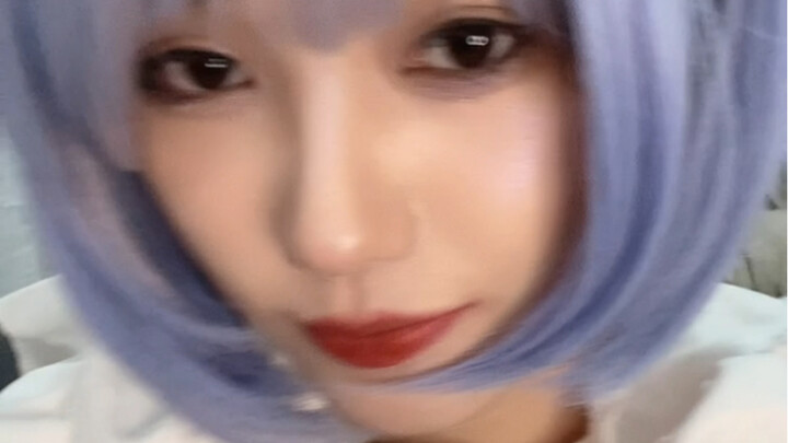 Master… I’ll watch Ti with you!