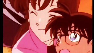 The whole world knows that Shinichi loves Xiaolan very much