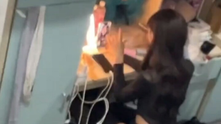 Cuối cùng thì ký túc xá này cũng là sự lựa chọn đúng đắn #KýTúcXáNamSinh #ThườngNhậtSinhViên #KýTúcX