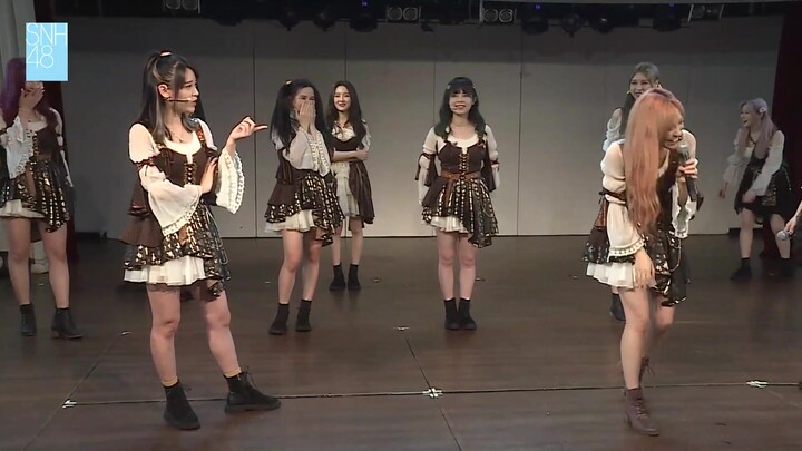 【TeamSII】Qian Beiting menerima panggilan bahasa Inggris, Kong E tertawa terbahak-bahak