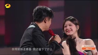 จ้าวลู่ซือ ร้องเพลงที่สองร่วมกับศิลปินรุ่นพี่ Hunan Satellite TV