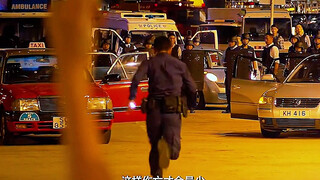 哪一次不是拼命，但总有牺牲的时候，他也只不过是20岁刚加入警队的新人，尽自己最大的责任。