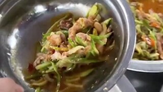 Pendidikan keluarga yang baik lebih unggul daripada pendidikan sekolah.