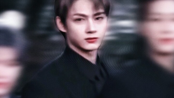 【Karpet Merah】Benarkah kata-kata “ketenaran mempercantik seseorang”? Saksikan dalam dua menit perjal