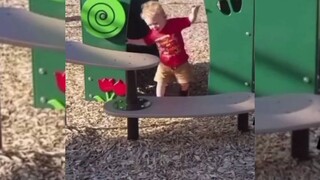 yes funny videos😂😂😂