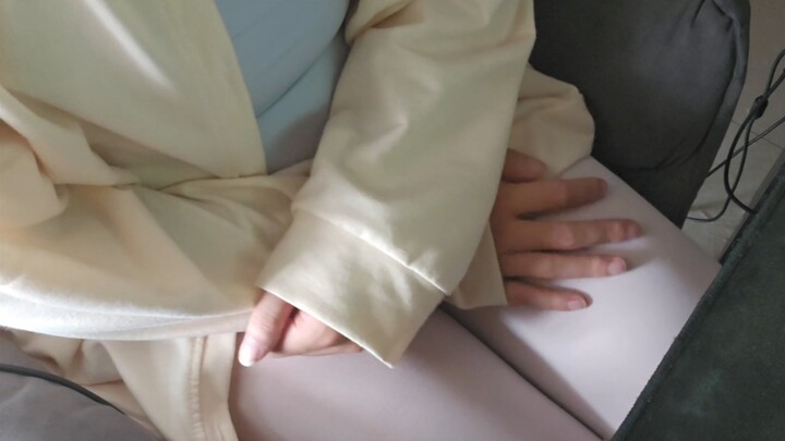 逆天b友讲述穿舞蹈服白裤袜出门经历