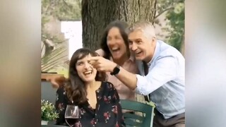 ไม่มีอะไรที่ตลกกว่านี้แล้ว