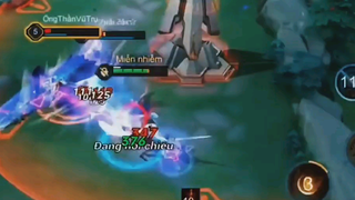 Những pha xử lý trong LQ làm team bạn ức chế #9