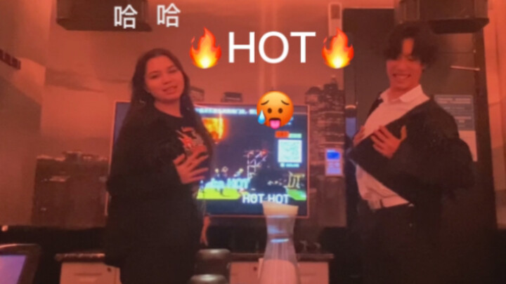 当seventeen的新歌hot出现在KTV里