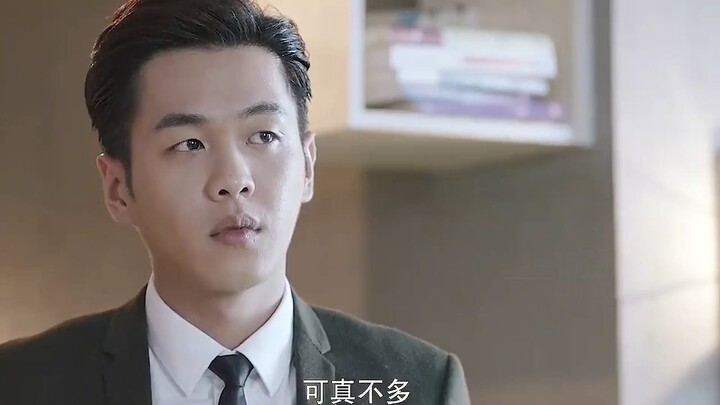 วันๆ ของสามสหายสายฮาที่คอยกวนประสาทกันไปมา จนทำให้หนังสอบสวนคดีกลายเป็นหนังตลกไปซะงั้น! ดูจบแล้วคุณห