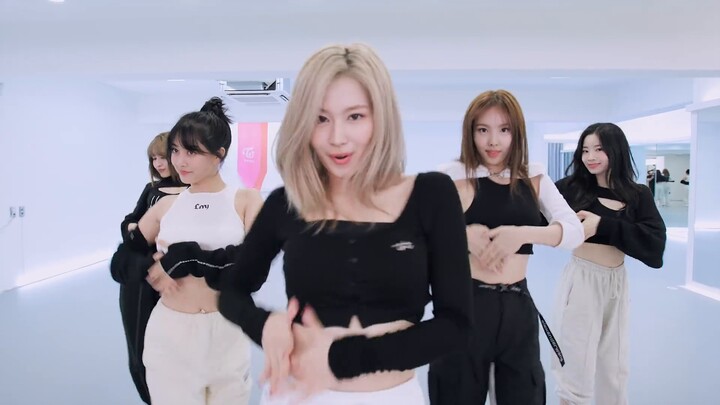 TWICE "The Feels" Close-up Practice Room Choreography Video (Moving Ver.)