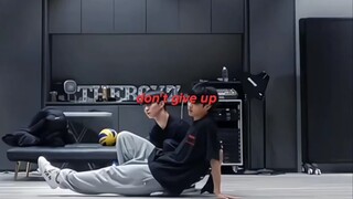 【تشي تشانغ مين وجين شان يو】اثنان رائعان حقًا، يمكننا أن نمدح هذه الرقصة بلا شك