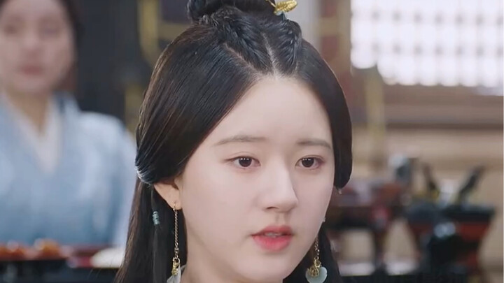 Who wouldn’t want sisters like these, haha. #Zhao Lusi