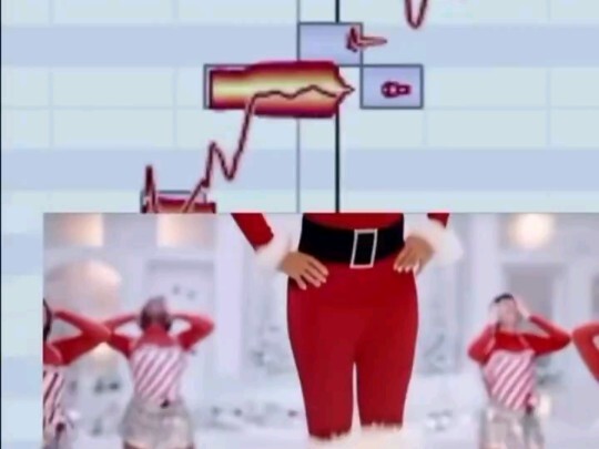 A Christmas with No Sense of Pitch