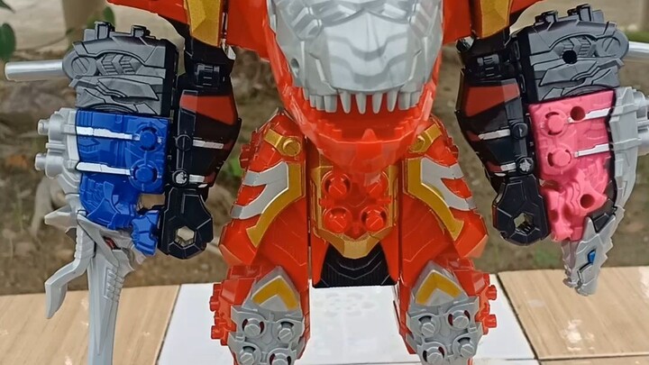 Bộ robot rồng bọc thép DX Kishiryuoh Three Knights.