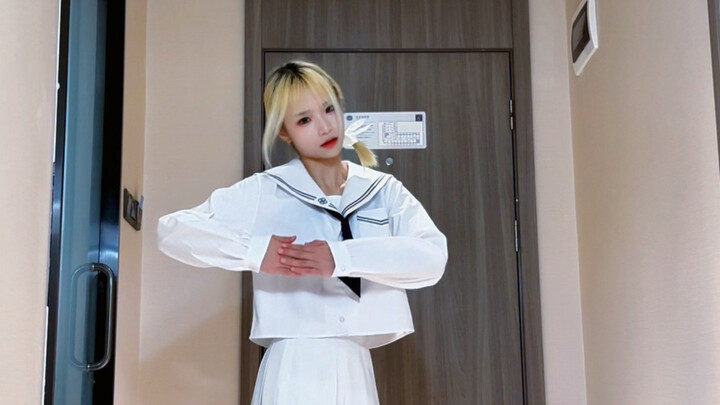 heart111… added leg sections to the hand gesture dance (?) [Original choreography]
