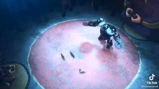 Robot fight! ( Big Hero 6 )