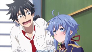 新同学，自我介绍时向老师表白，全班炸了！
