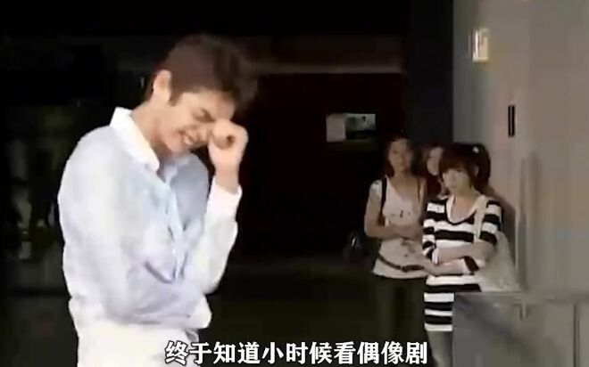 عندما أعيد مشاهدة مسلسلات الأبطال السابقة، عرفت أخيرًا سبب قول والديّ إنني أشبه بالأحمق