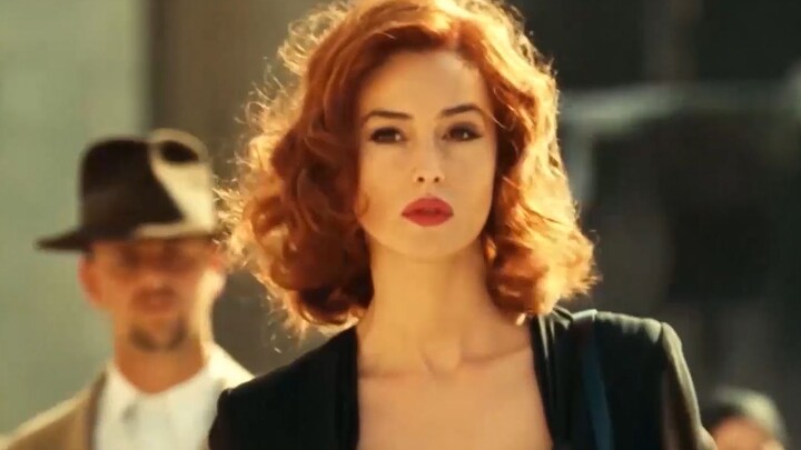 Classic old film “Malèna,” the female lead is so beautiful!