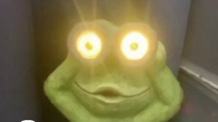 Seniman Jaak Monero: Seni Kertas Kotak pada Teko Keramik