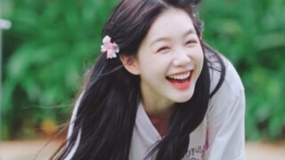 拜 托 她 的 长 相 真 的 很 夏 天 诶 ！！！！