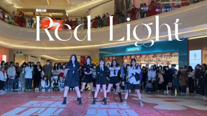 【f(x)】Menari heboh lagu "red light" menjelang Malam Tahun Baru! Di tahun 2023, siapa lagi yang masih