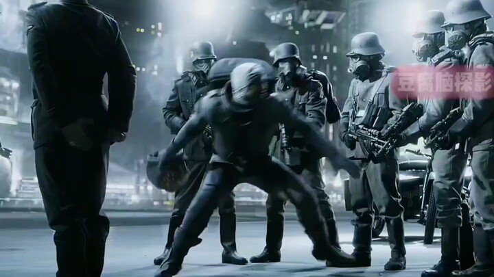 Người ngoài hành tinh bất ngờ đến Trái Đất và sáng tạo ra loài người: Xem hết trọn bộ hai phần phim 