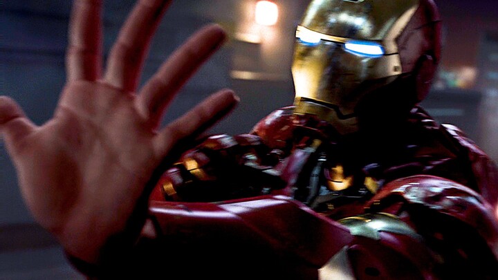 Iron Man: Hey, no way, that's a limited edition Dora watch! (Easter Egg Black Adam)