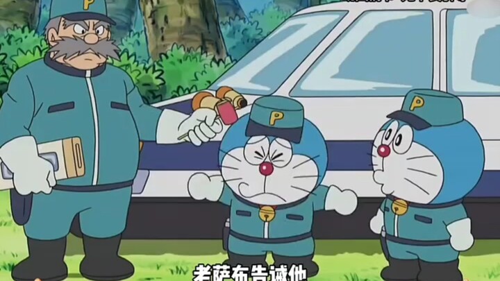 哆啦A梦:大雄和蓝胖子来到小人星球，可这里的人却把他俩当成了怪兽#快成长计划 #影画演绎未来之星 #哆啦A梦 #喜爱度激励计划