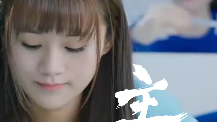 Our Yu Ling is a sober and hard-working girl in college.