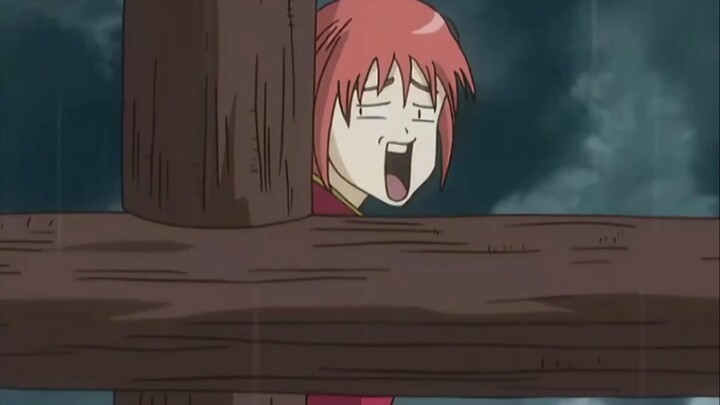 『Gintama』Kagura-chan tung ra lời "chế nhạo" đối thủ hhhhh