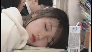Secretly filming my female classmate sleeping. Hilarious comments.