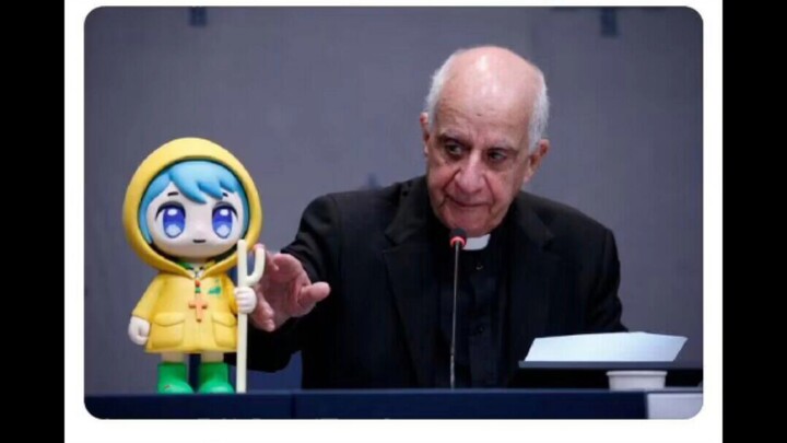 ما إن أطلق الفاتيكان تميمة الحظ حتى ظهرت الصور المحرّمة على الفور.