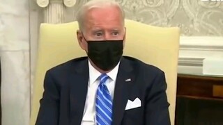 Phiên bản đầy đủ nhất của Biden bị tiêu chảy (biểu cảm của anh ấy bắt đầu trông kỳ lạ ở giây thứ 14)