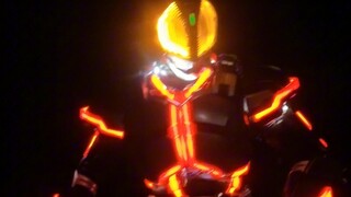 Kamen Rider Sicfaiz Leather Sheet Glowing Form Aku sangat lelah, lupakan menyembunyikan garisnya, sa