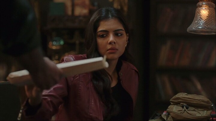 Lokah - Chapter 1 (2025) Tamil 1080p HD - Kalyani Priyadarshan, Naslen, Dulquer Salman, Tovino