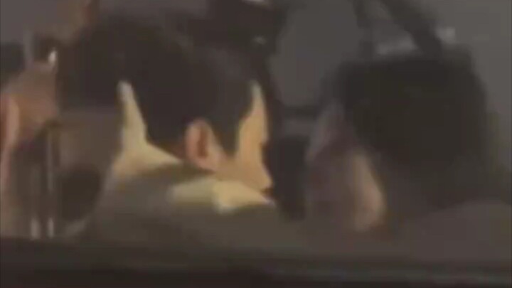 Yang zi and Xu Kai kiss scene reuter