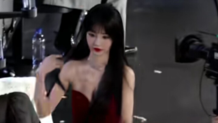Terlalu curang!! Permisi, di mana tombol keluar video ini? | Tian Xiwei