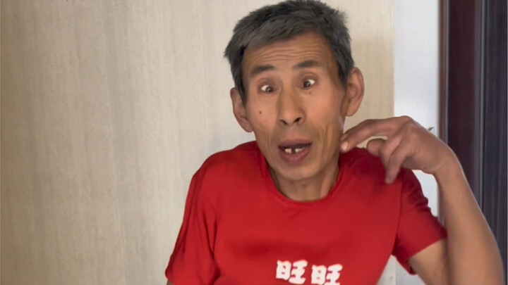 Có anh bạn trai như tôi, em về nhà lúc mấy giờ?