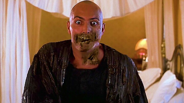 Hilarious classic scene from “The Mummy”: In the final shot, he begs the Bodhisattva to protect him—