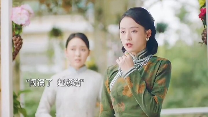 This “big wife” is a little bit naughty, but just a tiny bit—it’s so adorable!